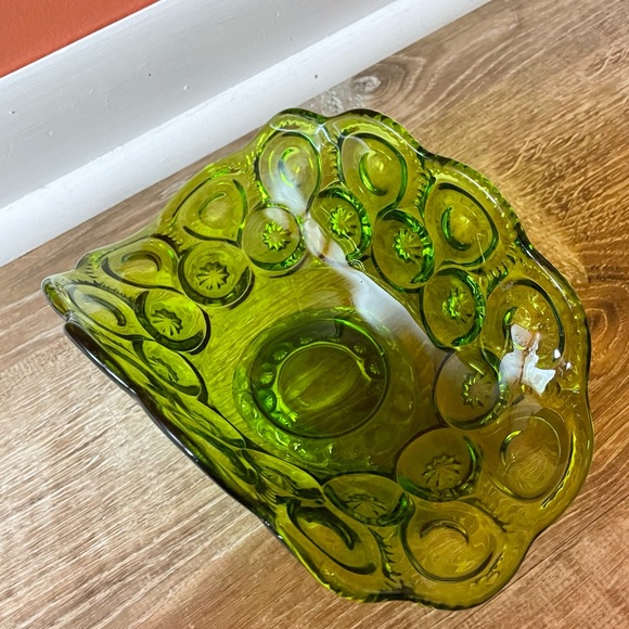 Vintage 1960’s L.E. Smith Glass Moon and Stars Banana Boat - Picture 7 of 15